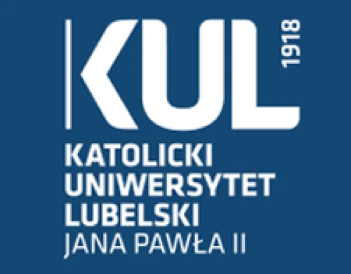Producent wykazał się wysoką otwartością na współpracę z uczelnią. Proces projektowy został jasno wyjaśniony, na każdym etapie współpracy otrzymaliśmy merytoryczne wsparcie techniczne